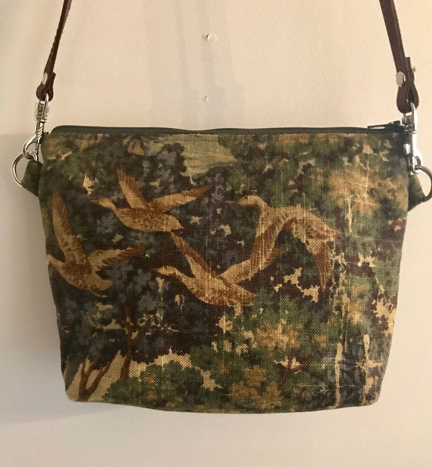 Equestrian Horse Handbag Crossbody Purse  Fox Hunt Purse Handbag Sustainably sourced